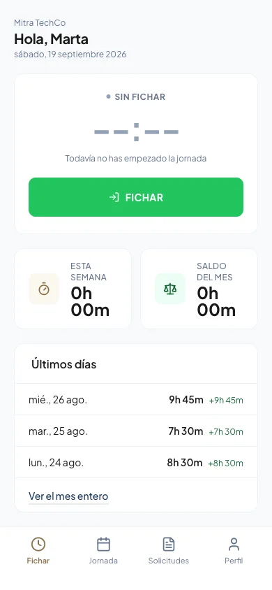 Portal del trabajador en un móvil: el saludo, el estado sin fichar y el botón verde de fichar